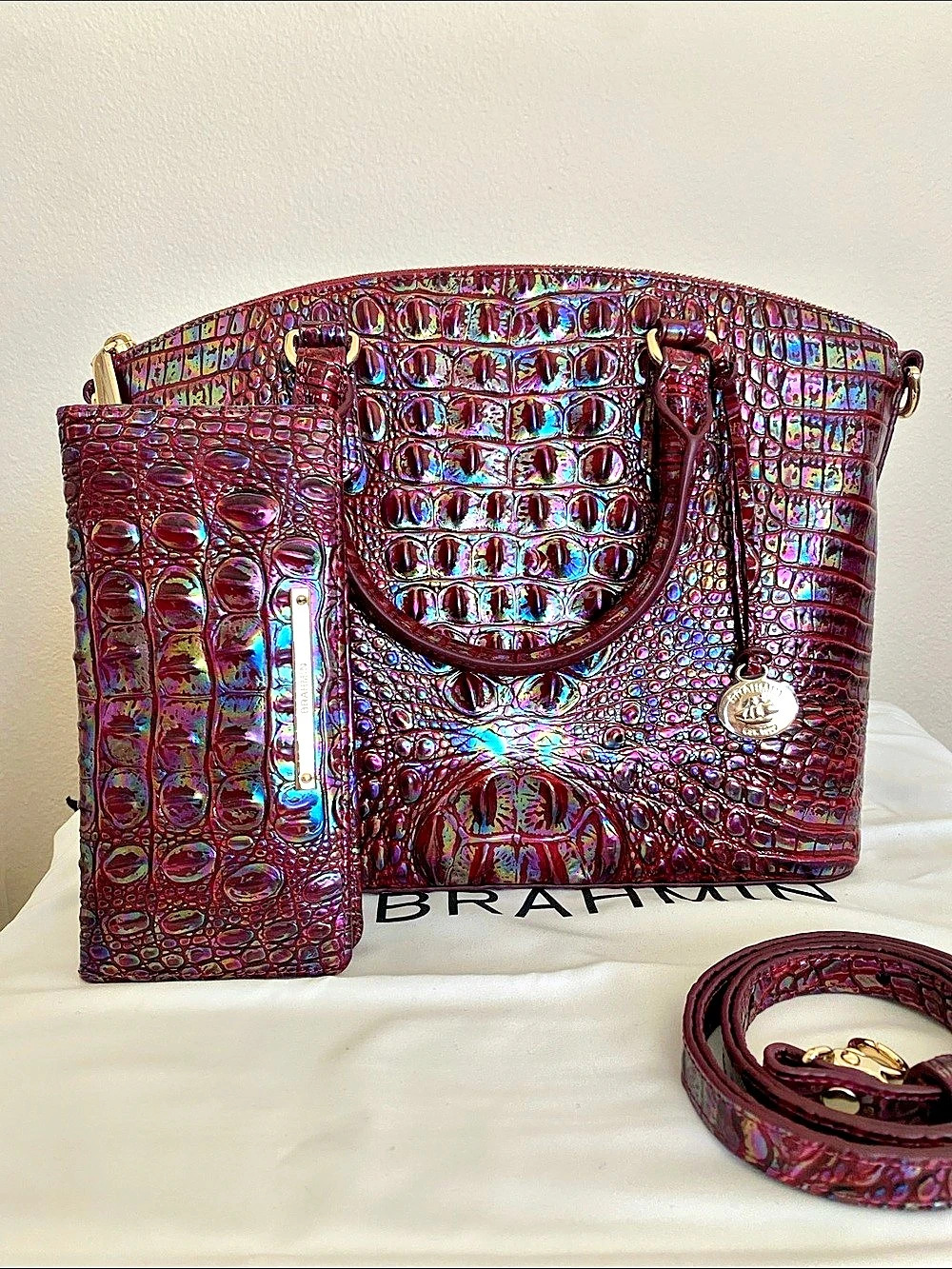 Brahmin Medium Duxbury Satchel in Sangria Melbourne with matching wallet NWT275